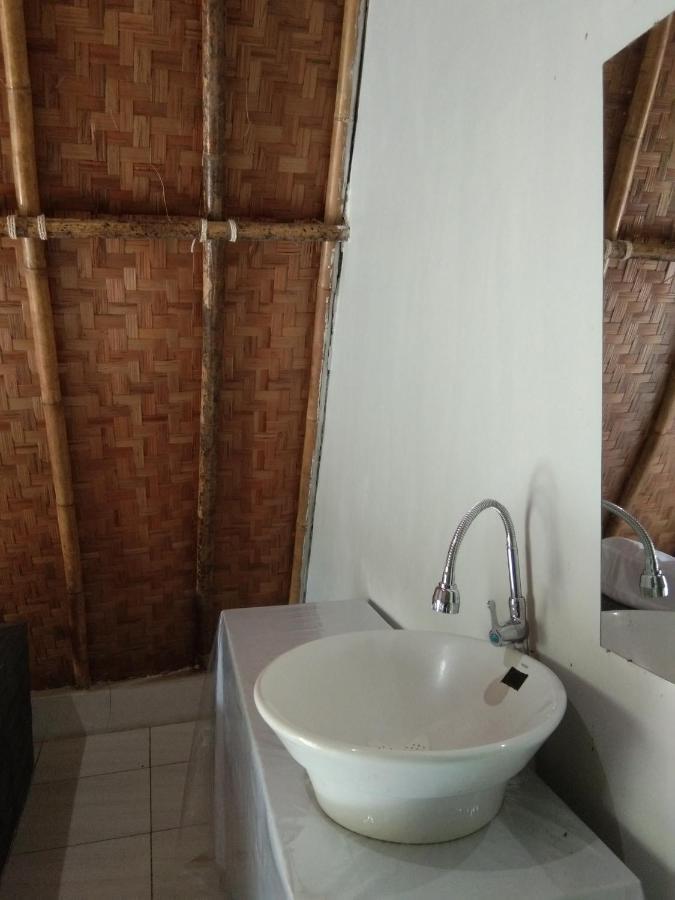 Bunar Tunggal Villa N Resto Anyer Extérieur photo