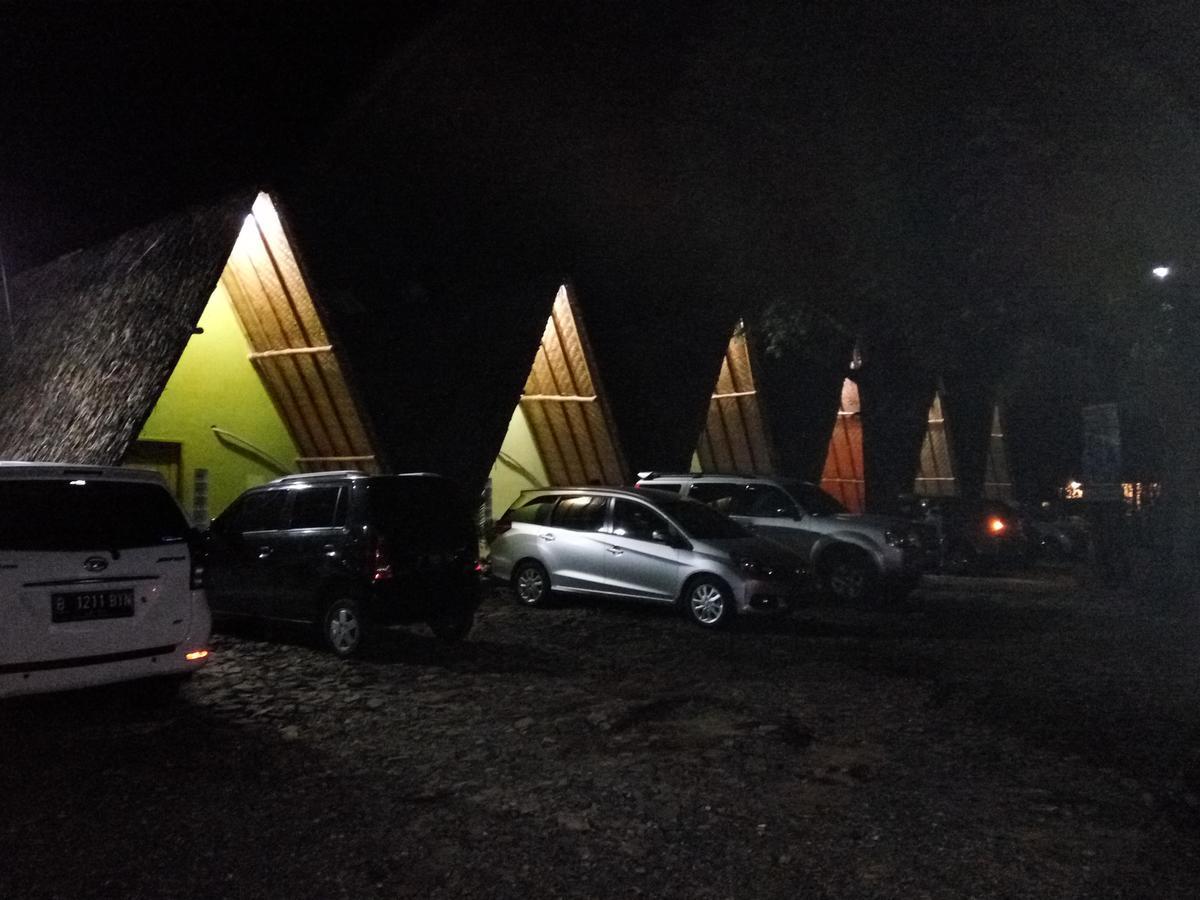 Bunar Tunggal Villa N Resto Anyer Extérieur photo